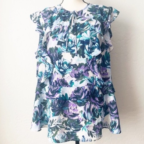 Ava Viv Floral Peplum Top - Picture 2 of 8
